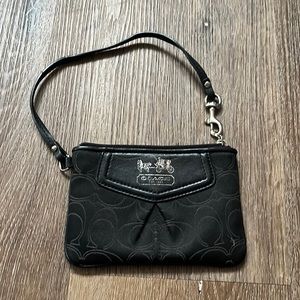Great condition COACH wristlet wallet